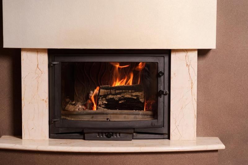 Comment choisir le meilleur insert de chemin&eacute;e &agrave; Dijon pour votre foyer ?